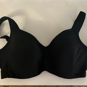Torrid sports bra 38DD NEW WITH TAGS
